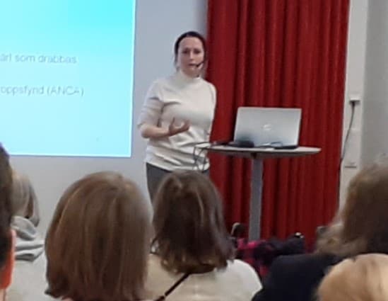 Välbesökt seminarium om vaskuliter med biträdande professor vid KI,  Aleksandra Antovic